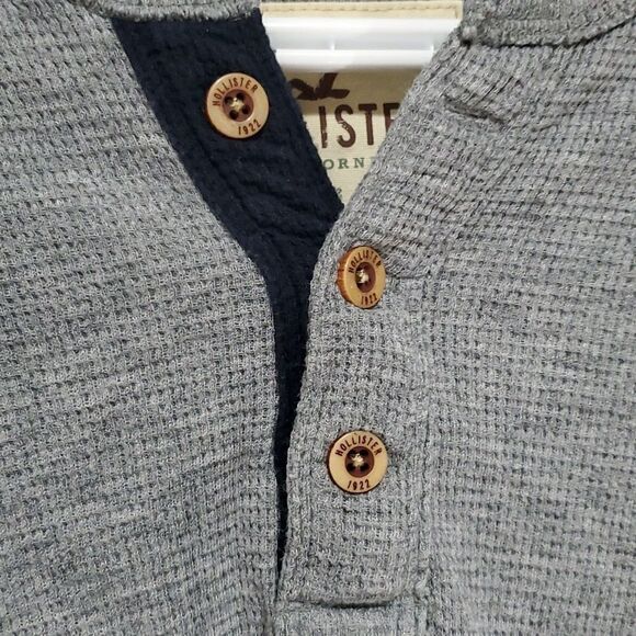 hollister large grey henley long sleeve sweater - Picture 4 of 8